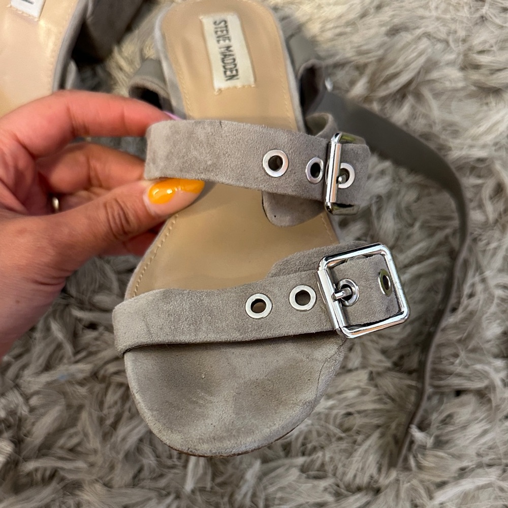 Steve Madden ROTATING GREY SUEDE - Picture 5 of 11